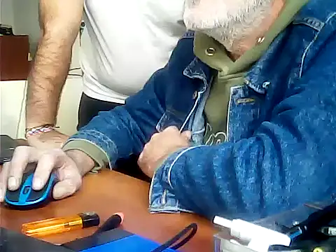 zormen355 online show from October 15, 9:42 am