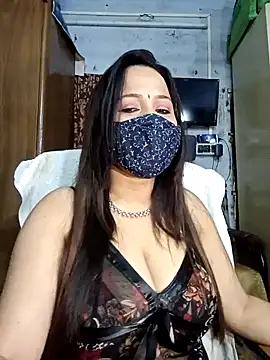 Snapshot of albelasummi702 chatting on December 7, 1:18 pm albelasummi702 online show from December 7, 1:18 pm