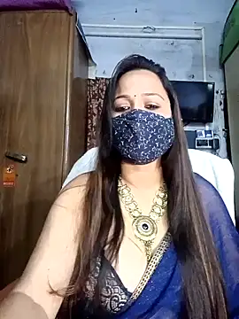 Snapshot of albelasummi702 chatting on December 17, 5:29 am albelasummi702 online show from December 17, 5:29 am