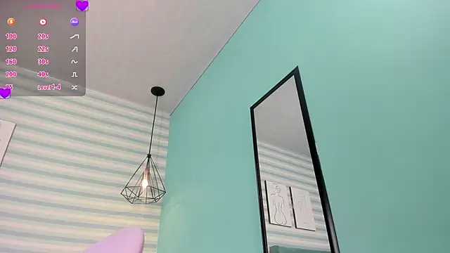 Snapshot of goddess_kianna chatting on May 27, 1:24 am goddess kianna online show from May 27, 1:24 am