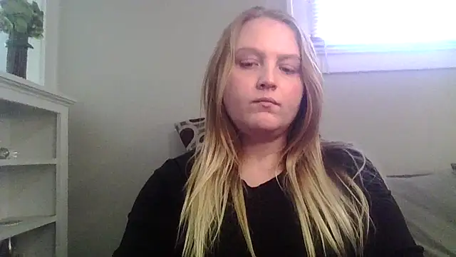 PhatAssBlond online show from February 17, 9:08 pm