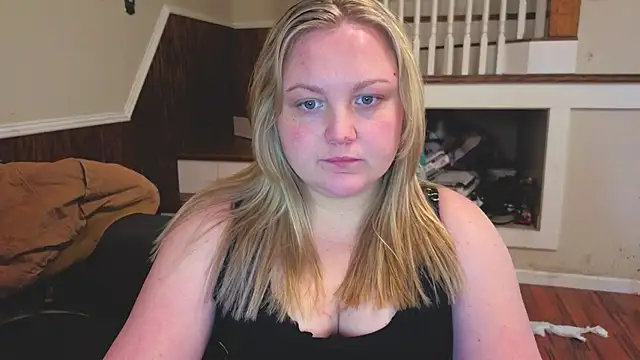 PhatAssBlond online show from February 11, 6:24 pm