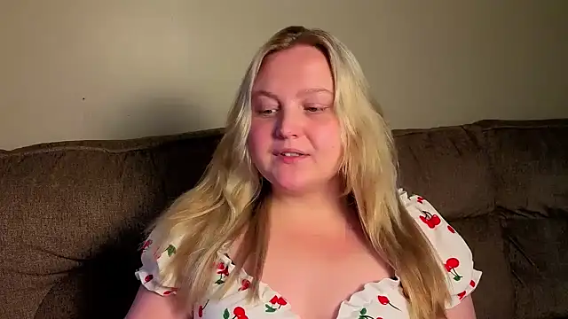 PhatAssBlond online show from July 21, 6:54 pm
