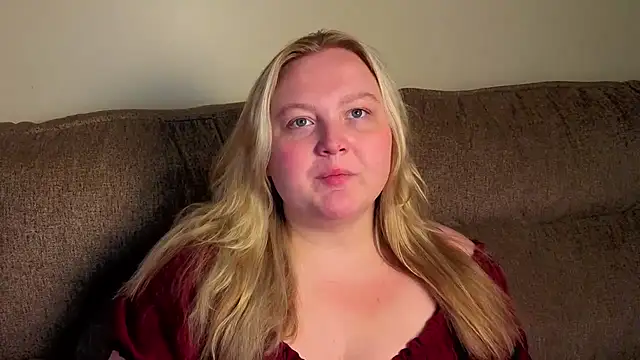 PhatAssBlond online show from July 27, 3:52 pm