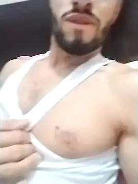 kevinjamer150890 online show from December 20, 4:30 am