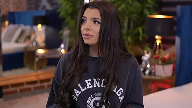 Snapshot of NicoleCellini chatting on March 20, 6:20 pm NicoleCellini online show from March 20, 6:20 pm