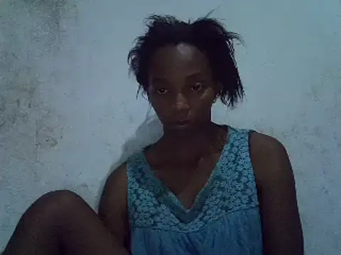 Snapshot of ElianeHot chatting on January 9, 6:36 pm ElianeHot online show from January 9, 6:36 pm