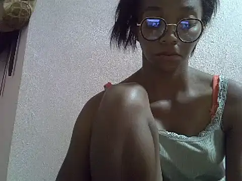 Snapshot of ElianeHot chatting on February 24, 8:36 pm ElianeHot online show from February 24, 8:36 pm