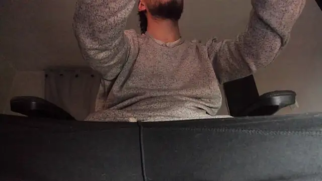 s sven03 online show from September 22, 3:52 am