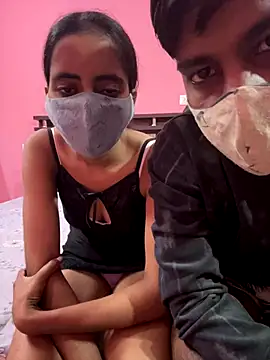 Snapshot of crezyfuck63 chatting on November 27, 5:31 am crezyfuck63 online show from November 27, 5:31 am