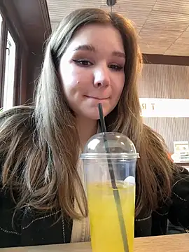 PumaShyXD online show from January 17, 9:58 am