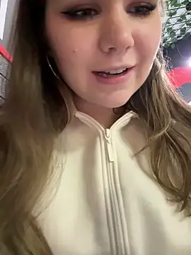 PumaShyXD online show from February 5, 11:04 am