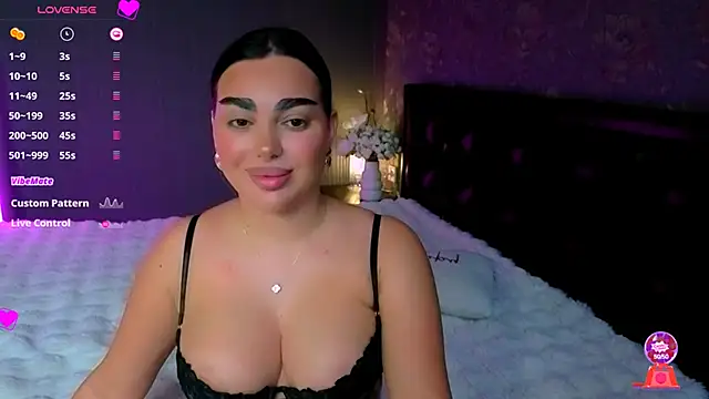 Snapshot of babyleilaa chatting on December 4, 10:40 pm babyleilaa online show from December 4, 10:40 pm