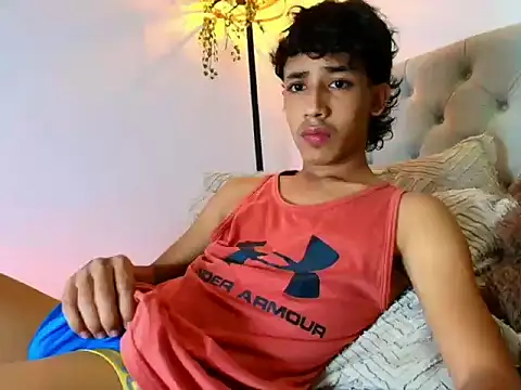 Ostin18hot online show from March 3, 2:50 am