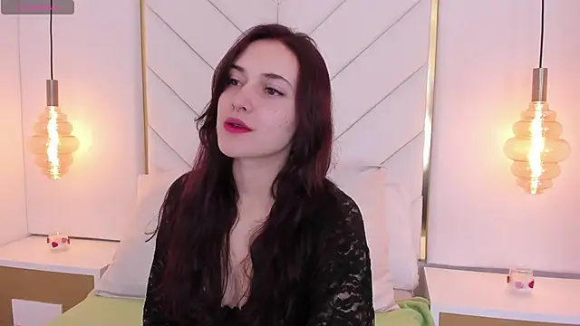 Snapshot of Flor_delunaa chatting on February 9, 12:52 pm Flor delunaa online show from February 9, 12:52 pm