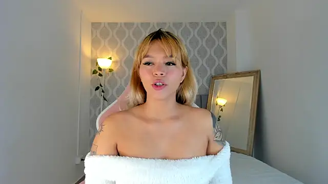 Adria ross online show from January 17, 12:21 pm