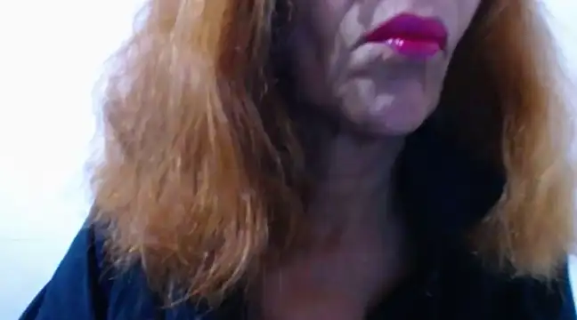 Snapshot of cristal_collins1 chatting on December 18, 9:36 am cristal collins1 online show from December 18, 9:36 am