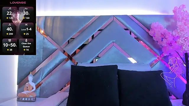 LiaaGenner online show from November 21, 2:43 am