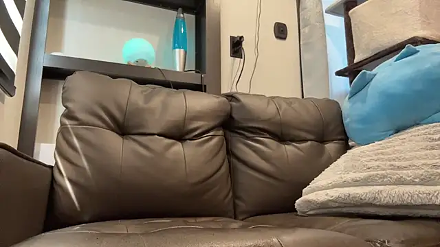 AlphaZack 14 online show from April 5, 7:44 pm