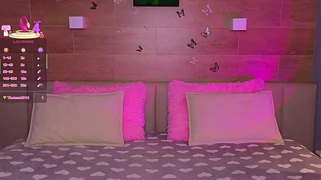 SaraCros online show from November 11, 5:40 am