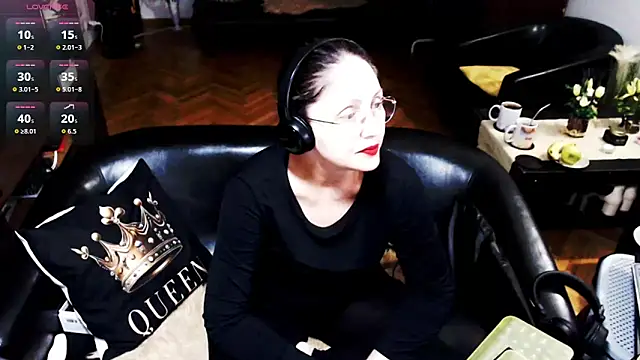 Snapshot of Imperatriza chatting on April 7, 10:53 pm Imperatriza online show from April 7, 10:53 pm