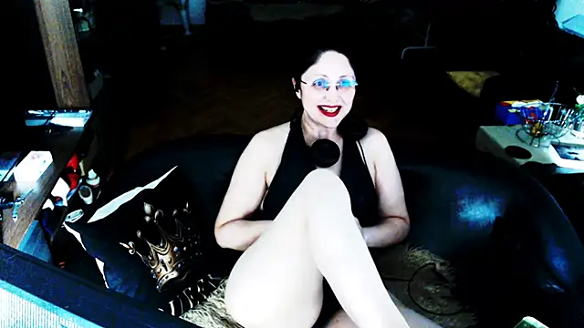 Snapshot of Imperatriza chatting on July 28, 6:20 pm Imperatriza online show from July 28, 6:20 pm