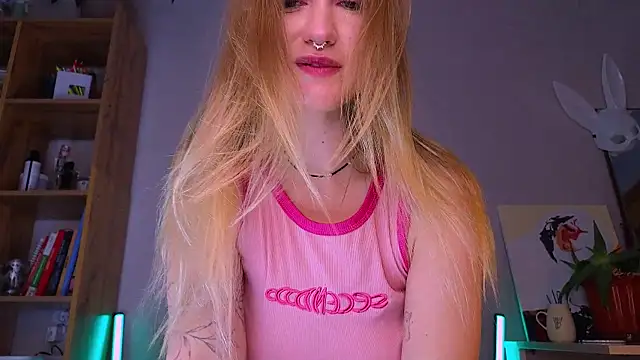 Amelia naughtyGirl online show from December 18, 12:21 am