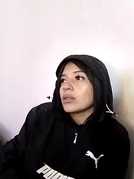 Snapshot of angelie_3 chatting on February 20, 12:15 pm angelie 3 online show from February 20, 12:15 pm