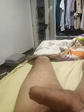 Snapshot of Canario33 chatting on November 18, 6:34 pm Canario33 online show from November 18, 6:34 pm