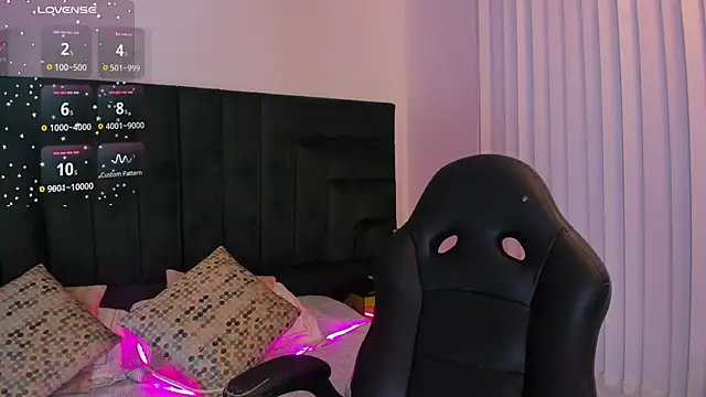 FaloonRoussel online show from November 25, 6:30 pm