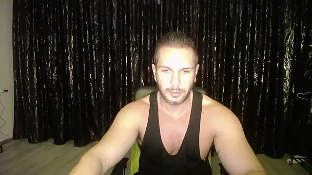 HotterLrgDom online show from January 16, 11:27 pm