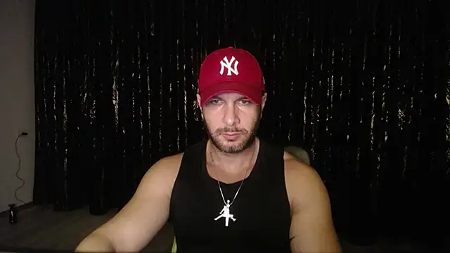 HotterLrgDom online show from January 21, 12:36 am