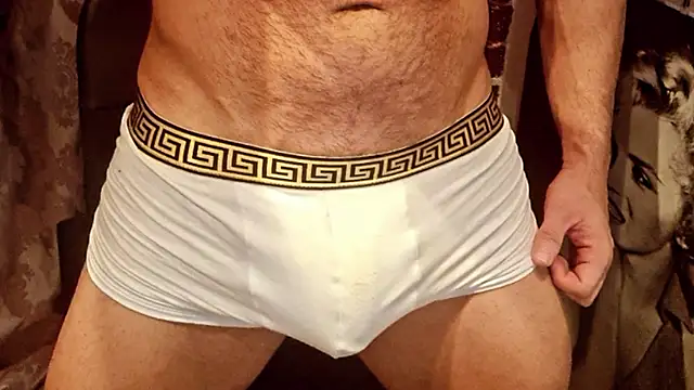HotterLrgDom online show from February 15, 2:04 am