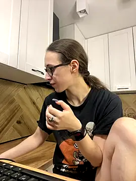 MartiniiSelenna online show from November 11, 6:35 am