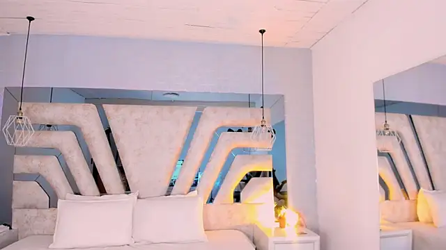 AngelineHeet online show from October 7, 2:42 am