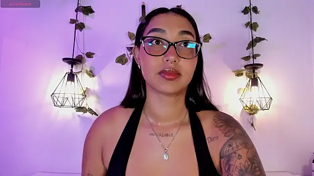 melanieecox online show from June 13, 1:03 am