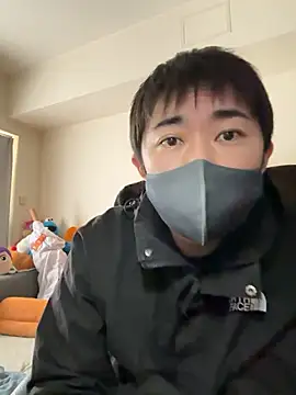 Snapshot of kentyken chatting on April 6, 2:31 am kentyken online show from April 6, 2:31 am