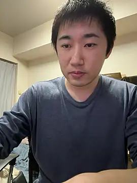 Snapshot of kentyken chatting on April 12, 11:26 am kentyken online show from April 12, 11:26 am