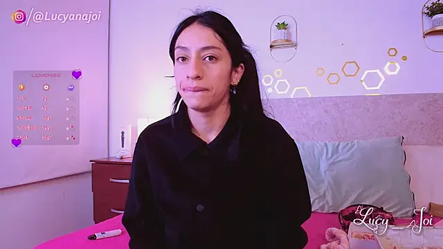 Snapshot of Lucy_joi chatting on December 15, 2:16 am Lucy joi online show from December 15, 2:16 am