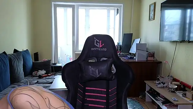 MalvinaBlum online show from March 27, 4:18 am