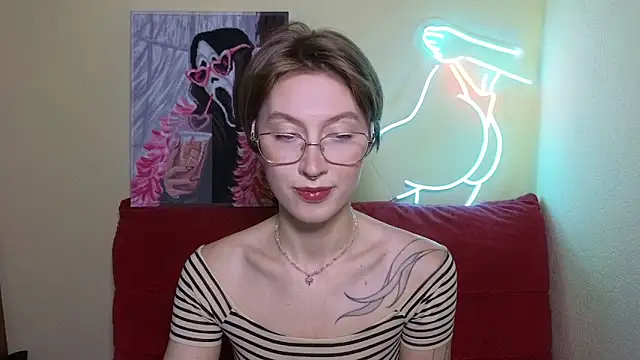 MalvinaBlum online show from June 20, 7:44 am
