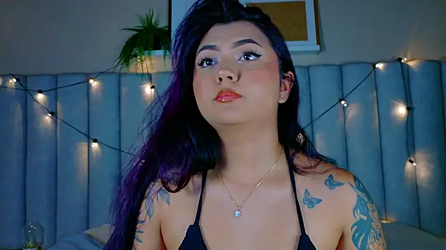 alaia-rogers online show from January 19, 11:36 am