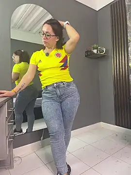 Yelena03 online show from June 23, 10:08 pm