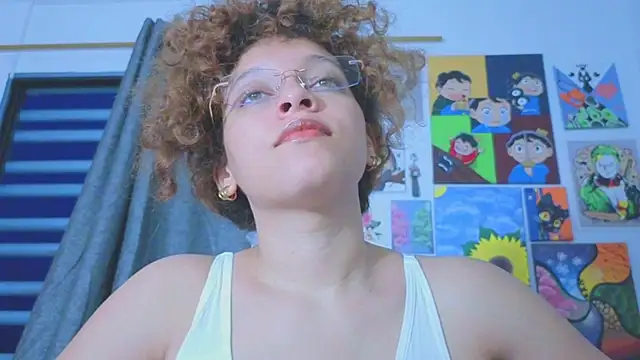 Ada gales  online show from July 19, 11:41 pm
