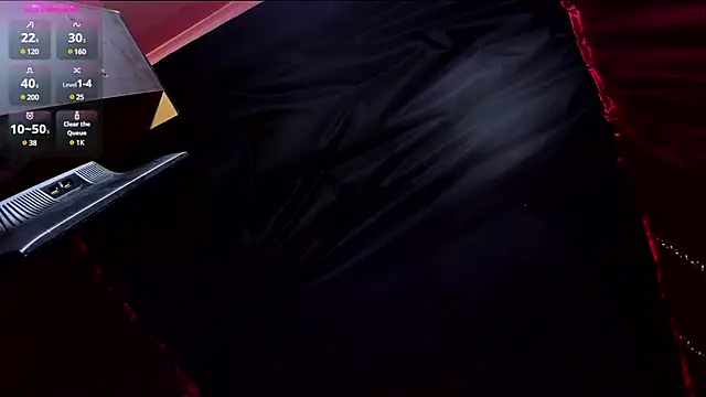 Snapshot of Angel_Snowhotxxx chatting on December 4, 12:41 am Angel Snowhotxxx online show from December 4, 12:41 am