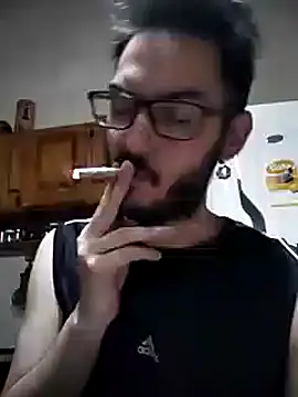 FefeDicKO online show from December 21, 7:45 am