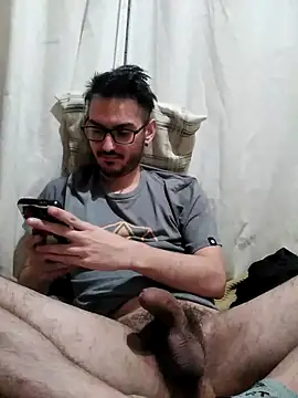 FefeDicKO online show from March 12, 1:51 pm