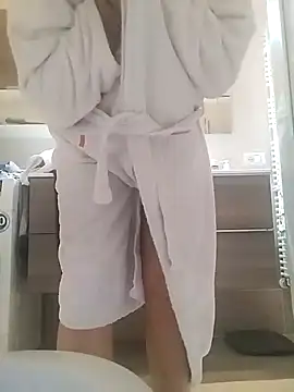 Snapshot of MATTIS11 chatting on March 11, 6:19 pm MATTIS11 online show from March 11, 6:19 pm