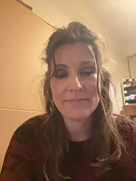 Lwhite1 online show from February 9, 11:36 pm