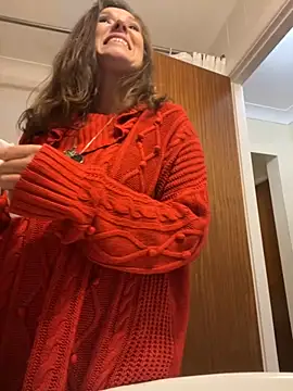 Lwhite1 online show from October 10, 11:26 pm